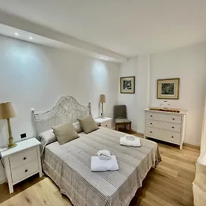 New Capuchinos 1 , Málaga Spagna